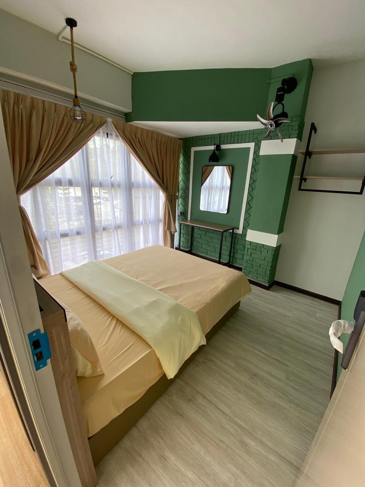 Clock Inn Backpackers Hostel Tanah Rata Ngoại thất bức ảnh